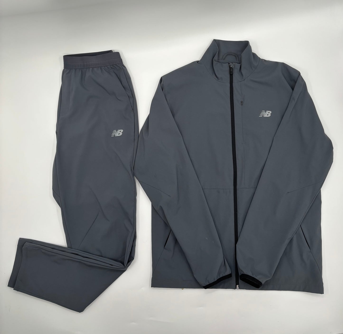 NEW BALANCE TRACKSUIT