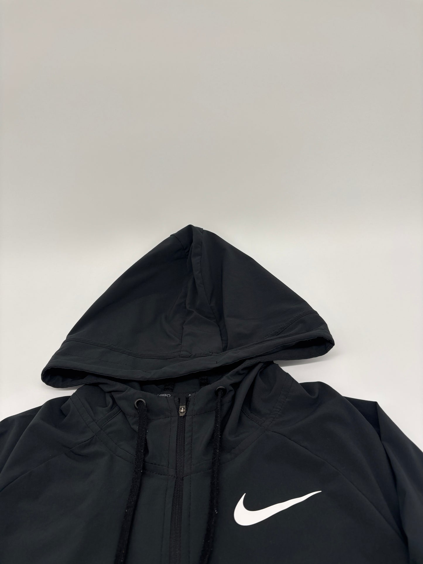 NIKE PRO JACKET