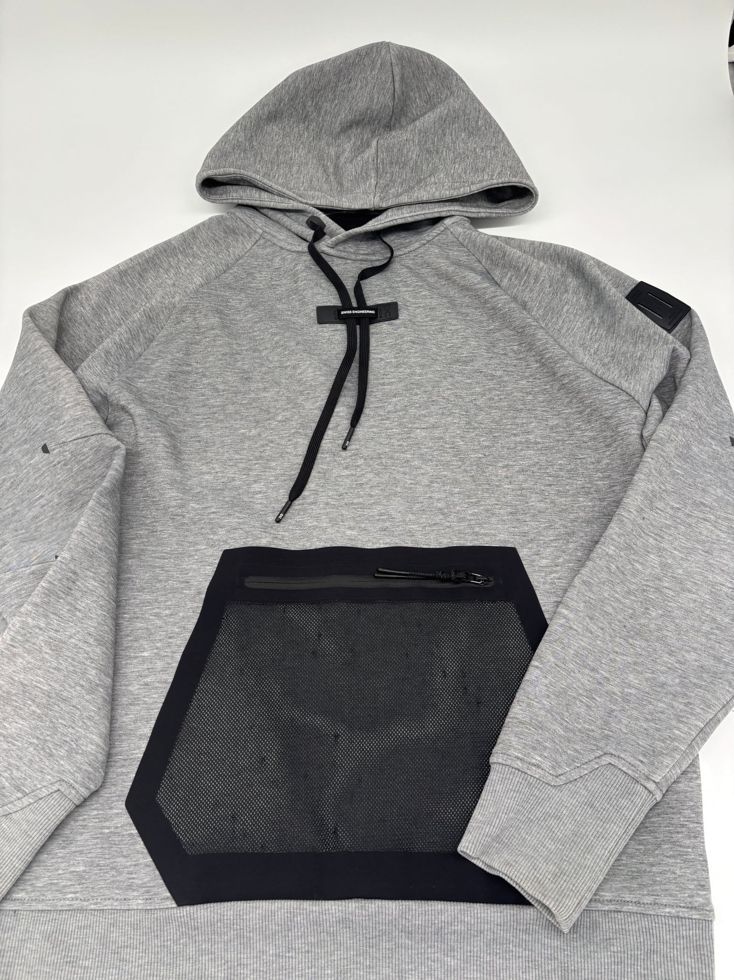 ON RUNNING HOODIE