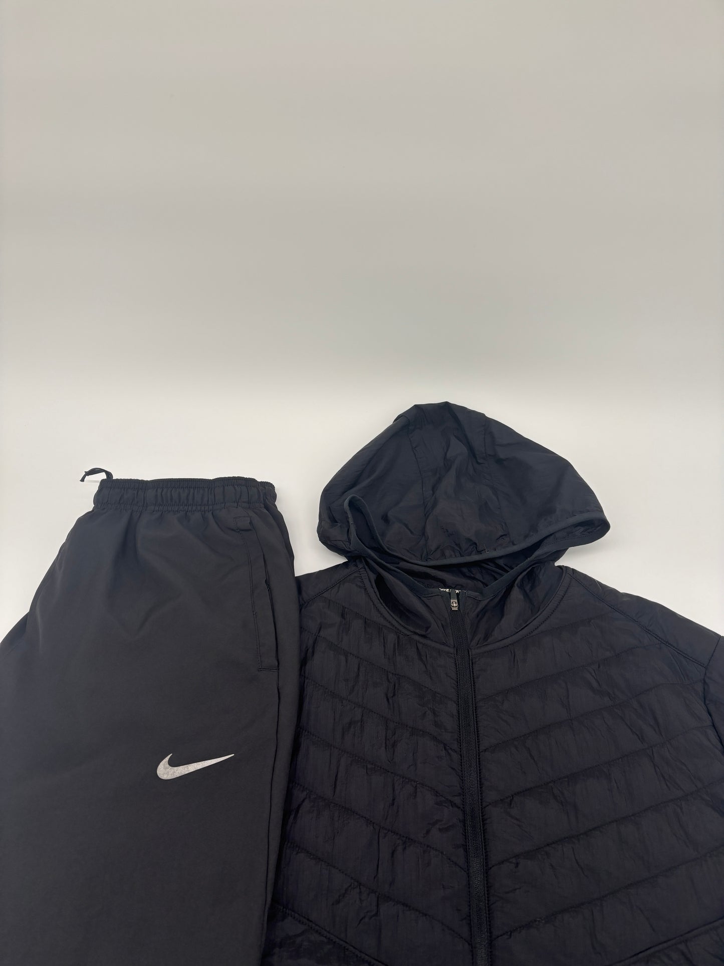 NIKE AEROLAYER TRACKSUIT