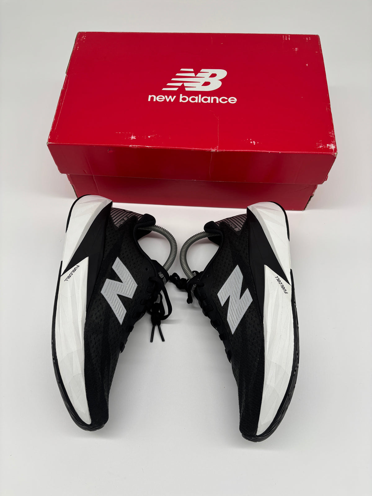 NEW BALANCE FUELCELL TRAINERS
