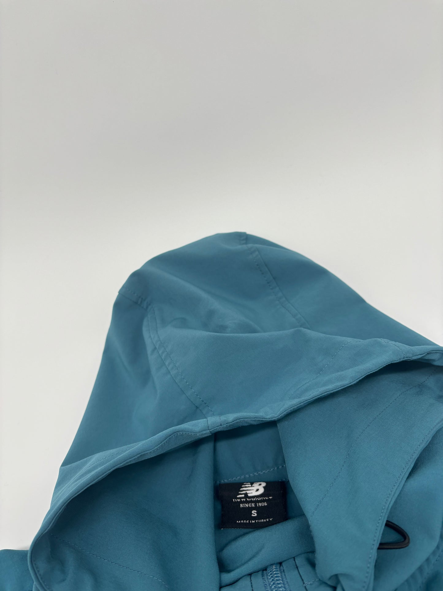 NEW BALANCE JACKET