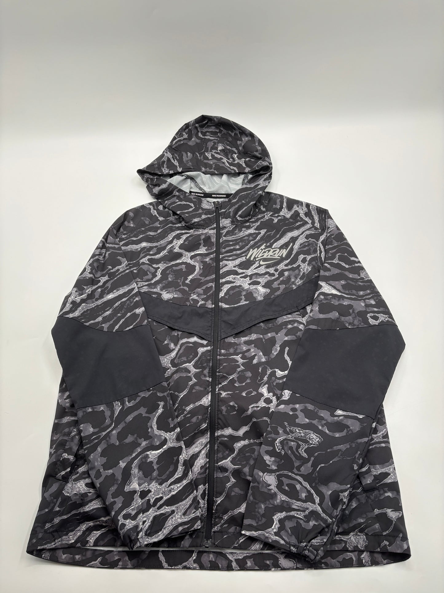 NIKE WILDRUN JACKET