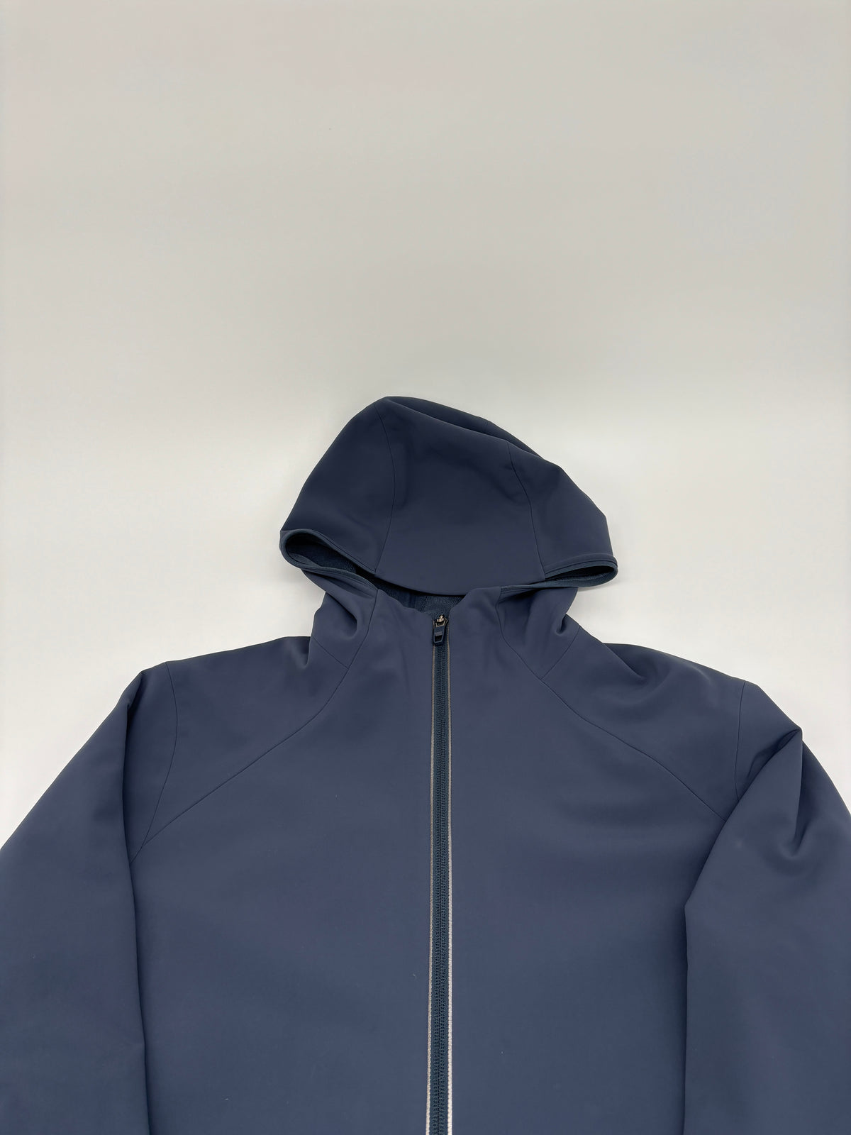 LULULEMON CROSS CHILL CITY JACKET