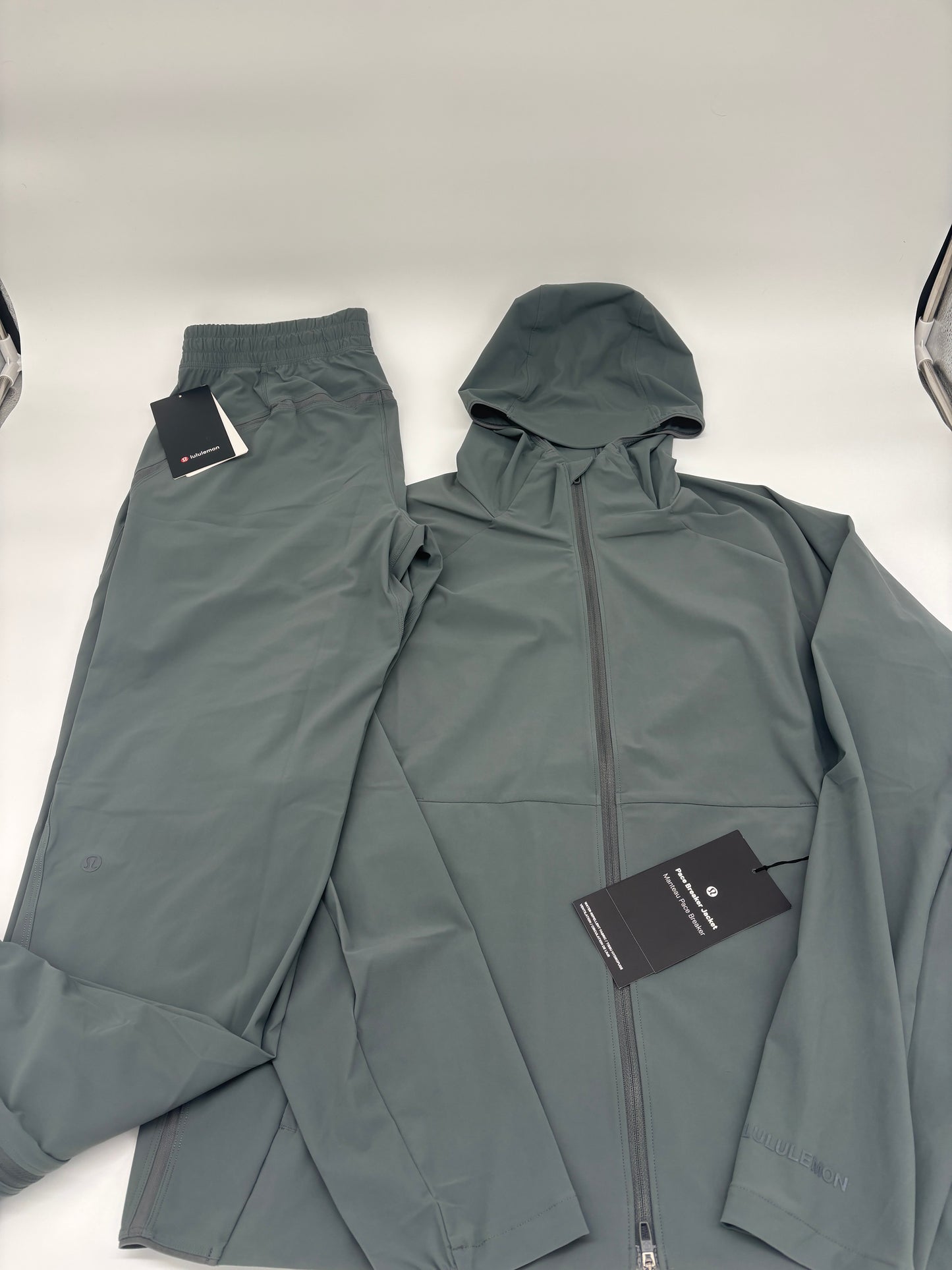 LULULEMON TRACKSUIT “ONYX GREY”