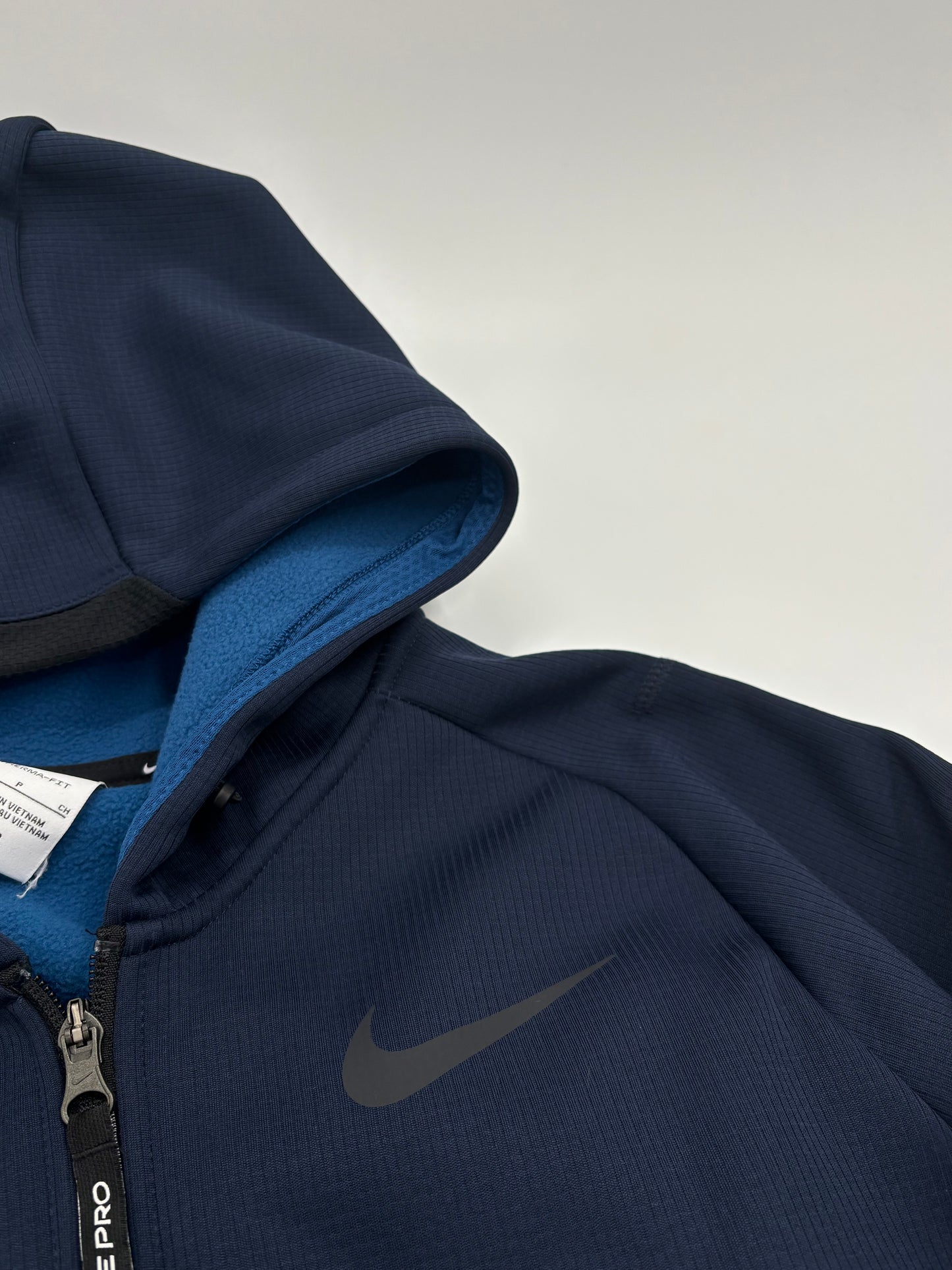NIKE THERMA JACKET