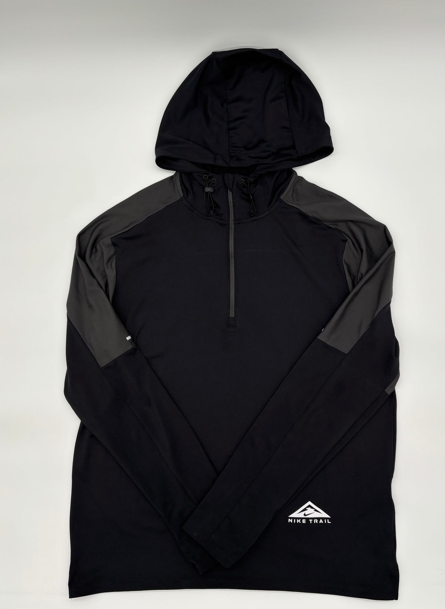 NIKE TRAIL HOODIE