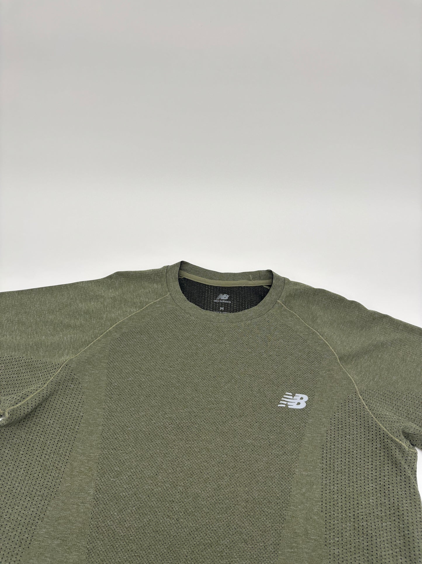 NEW BALANCE T-SHIRT