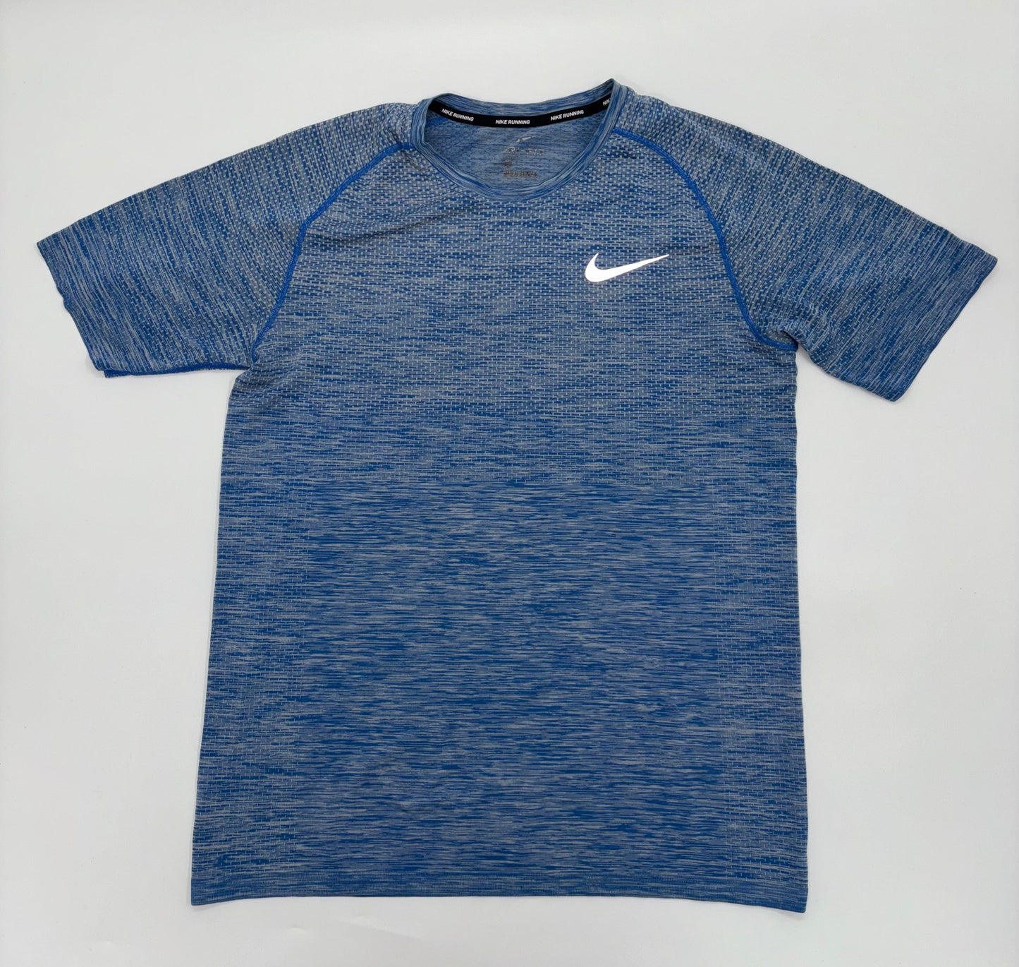 NIKE T-SHIRT