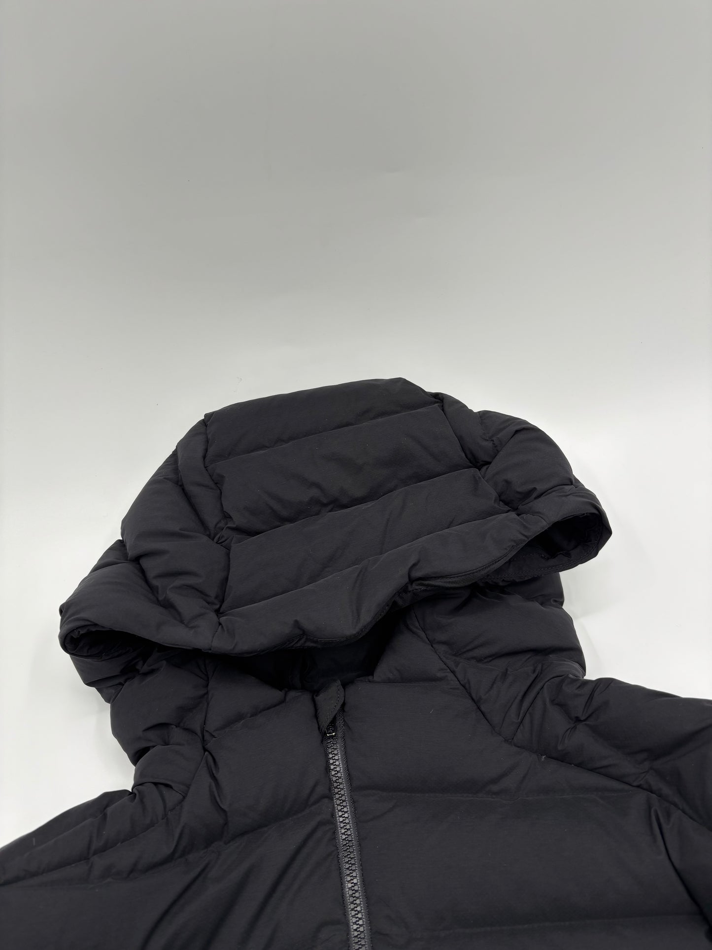 LULULEMON NAVIGATION DOWN HOODIE