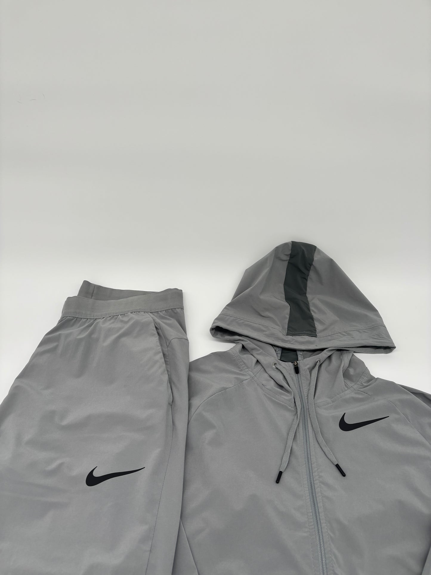 NIKE PRO TRACKSUIT