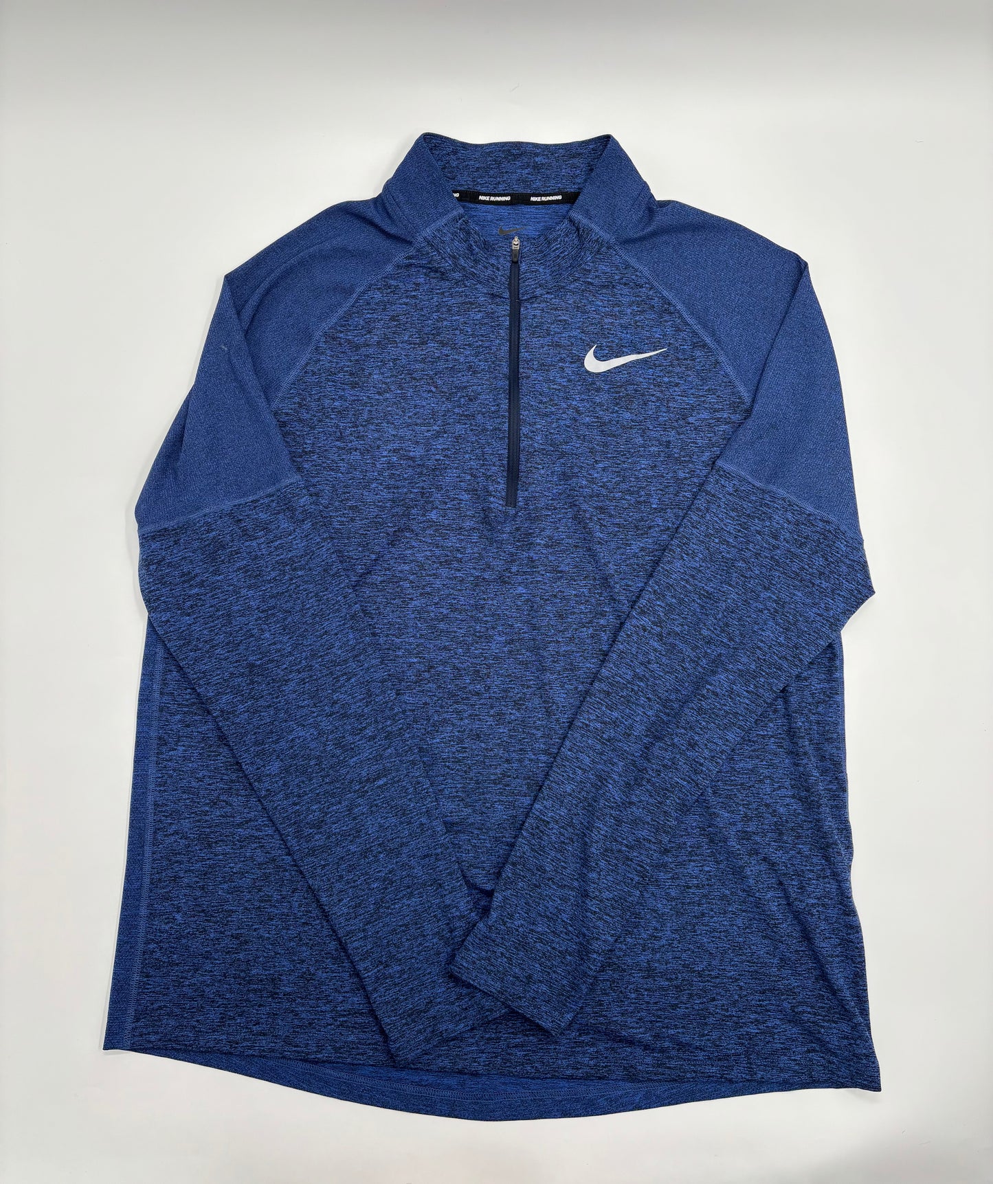 NIKE HALF ZIP