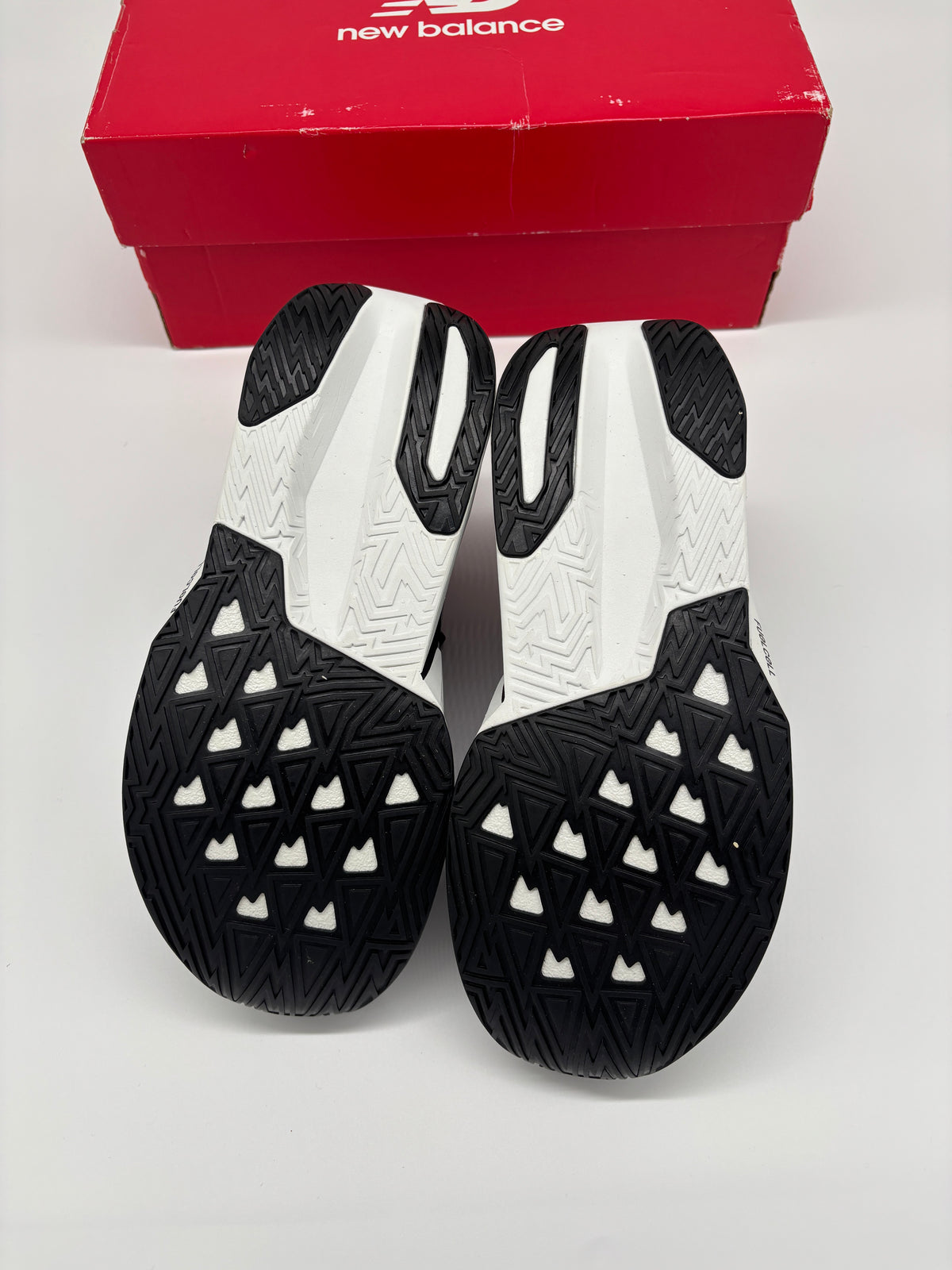 NEW BALANCE FUELCELL TRAINERS