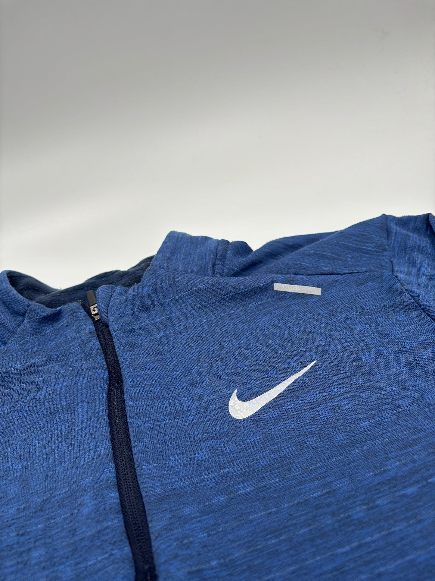NIKE THERMA SET