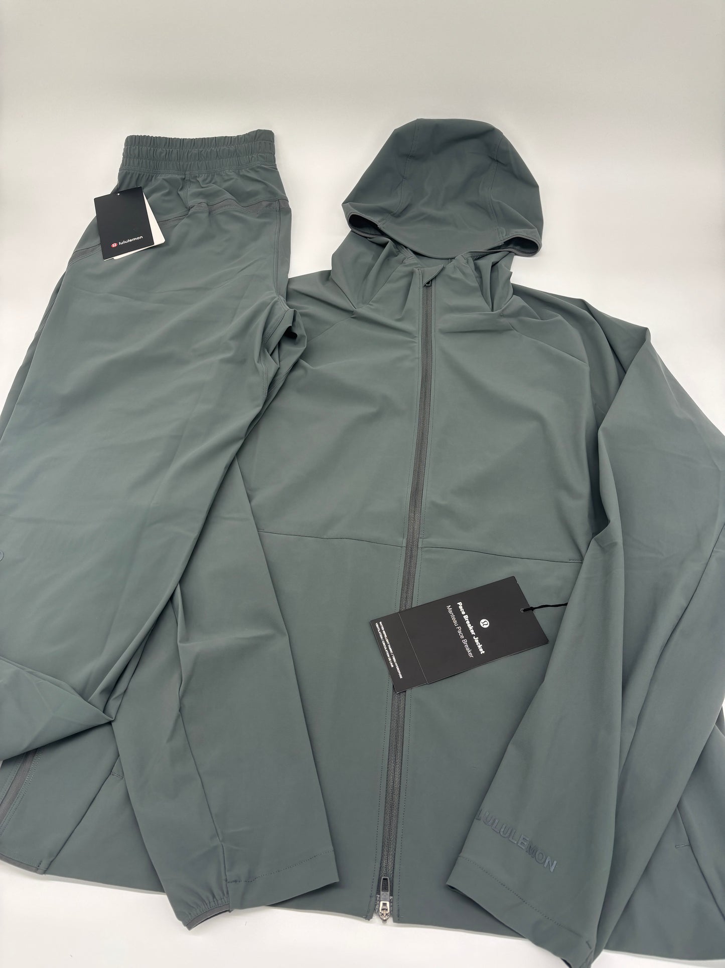 LULULEMON TRACKSUIT “ONYX GREY”