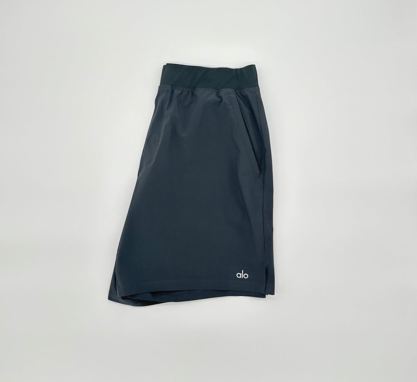 ALO SHORTS