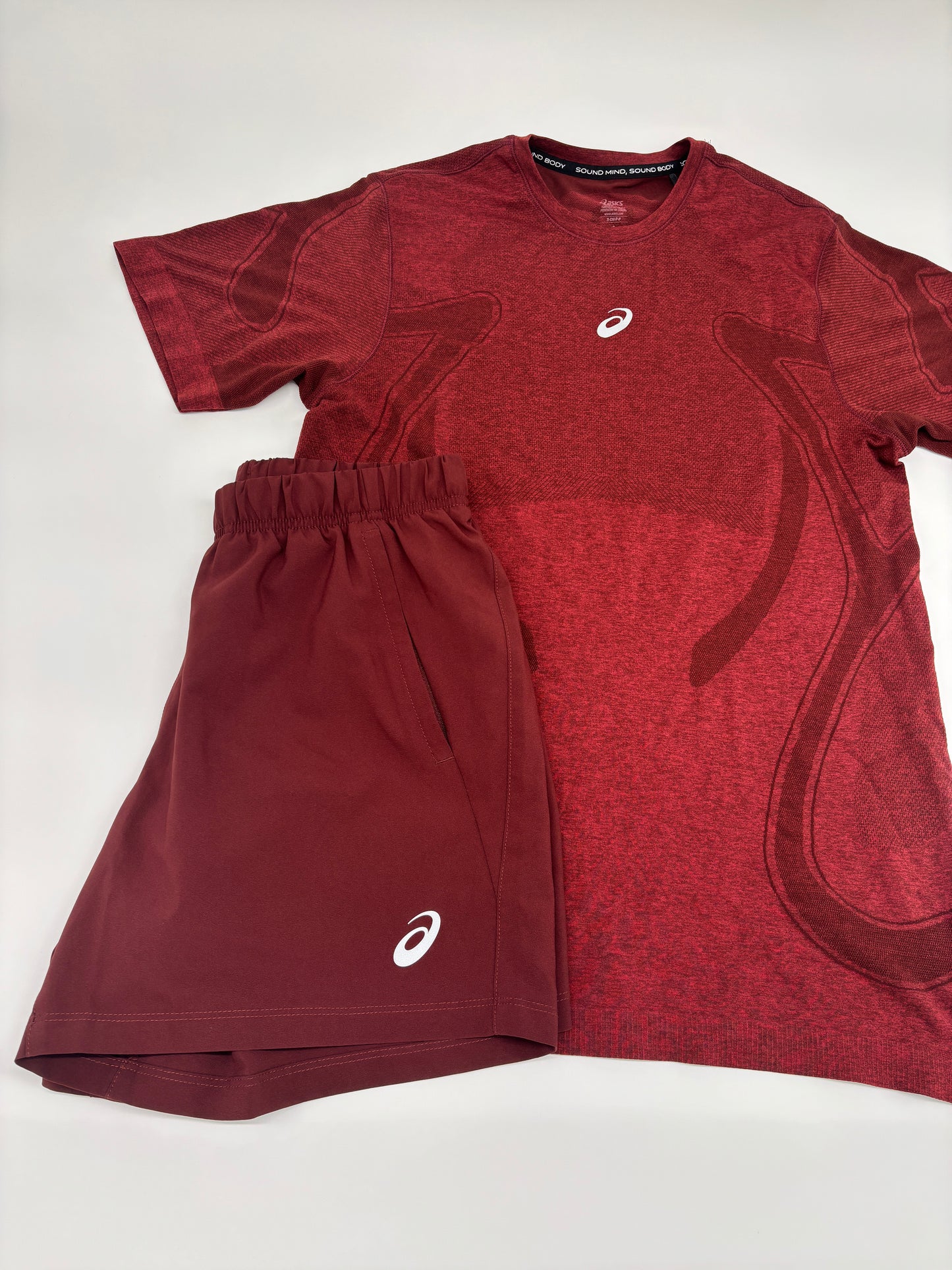 ASICS SET