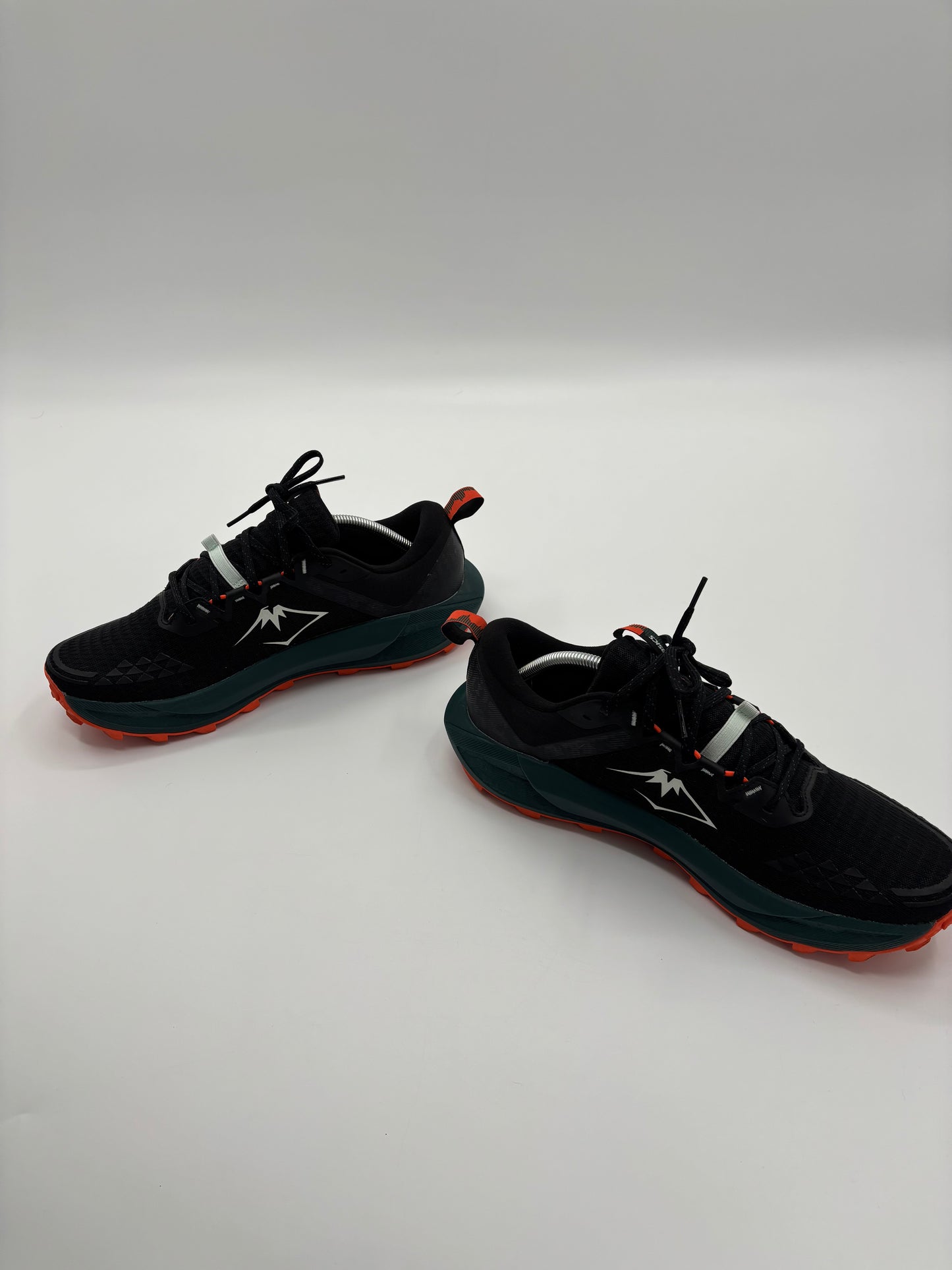 ASICS TRAINERS