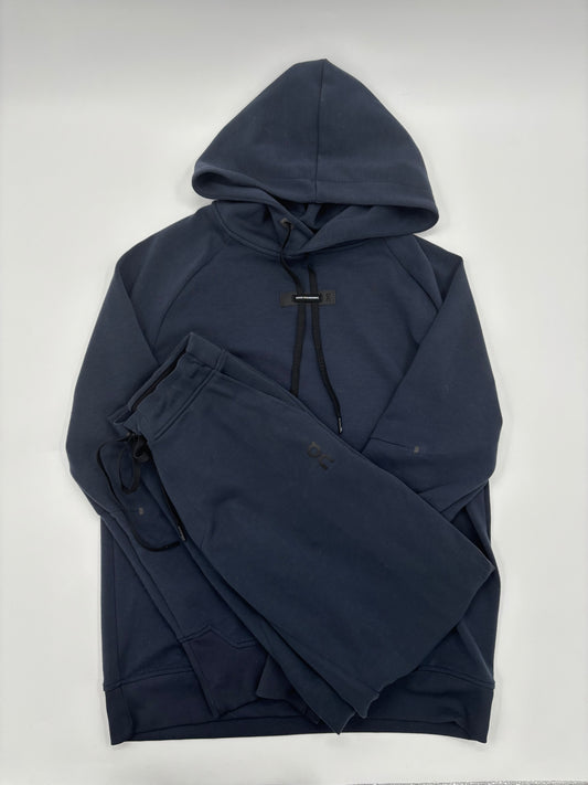 ON RUNNING TRACKSUIT