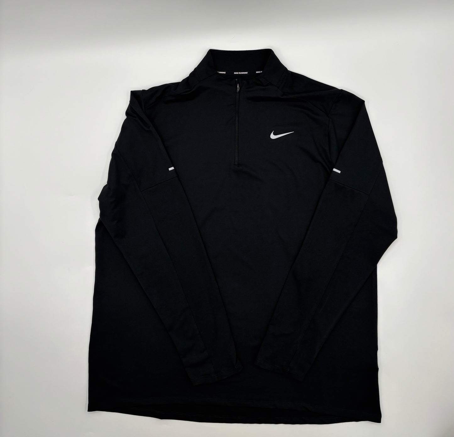 NIKE HALF ZIP