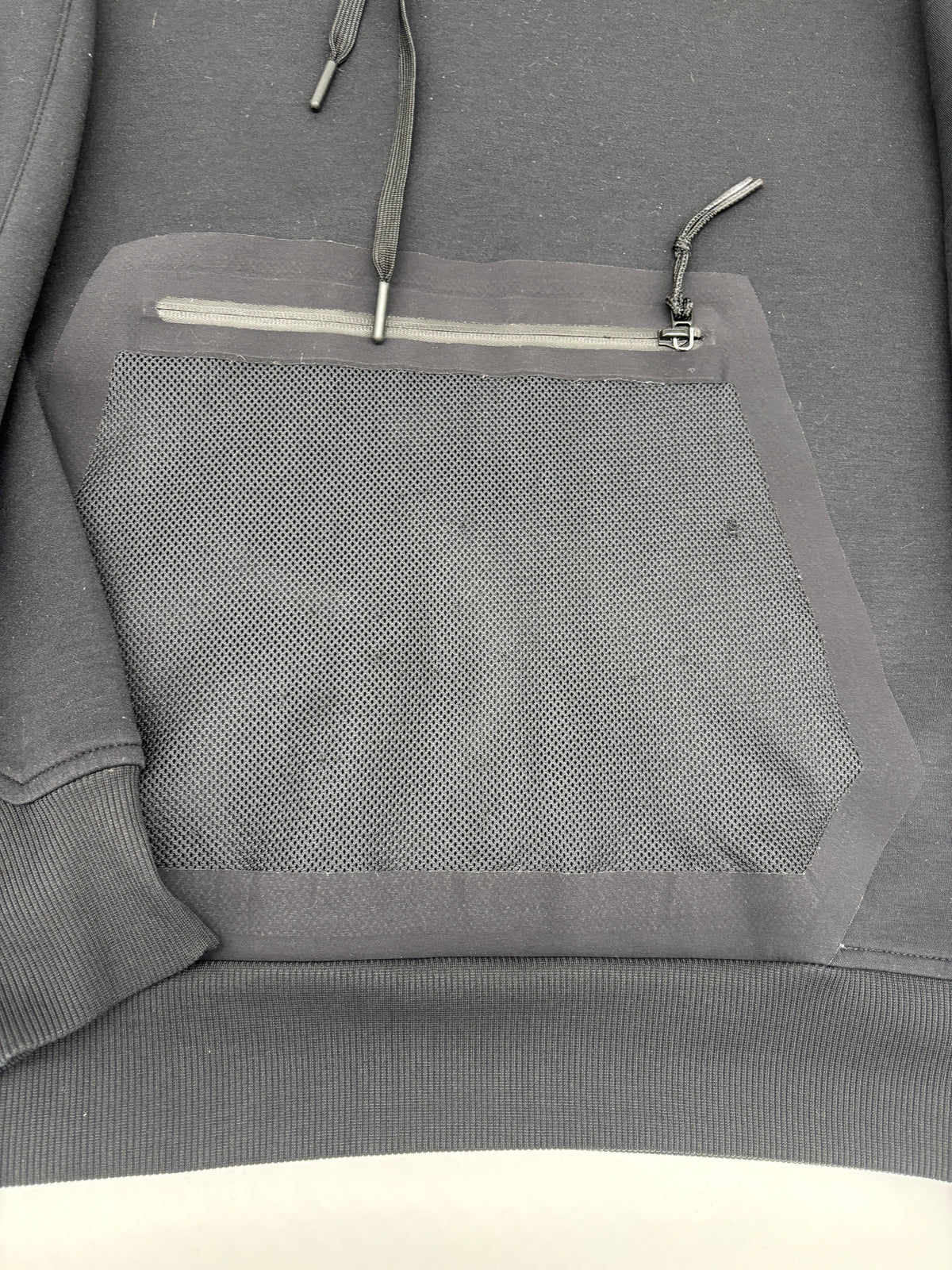 ON RUNNING TRACKSUIT
