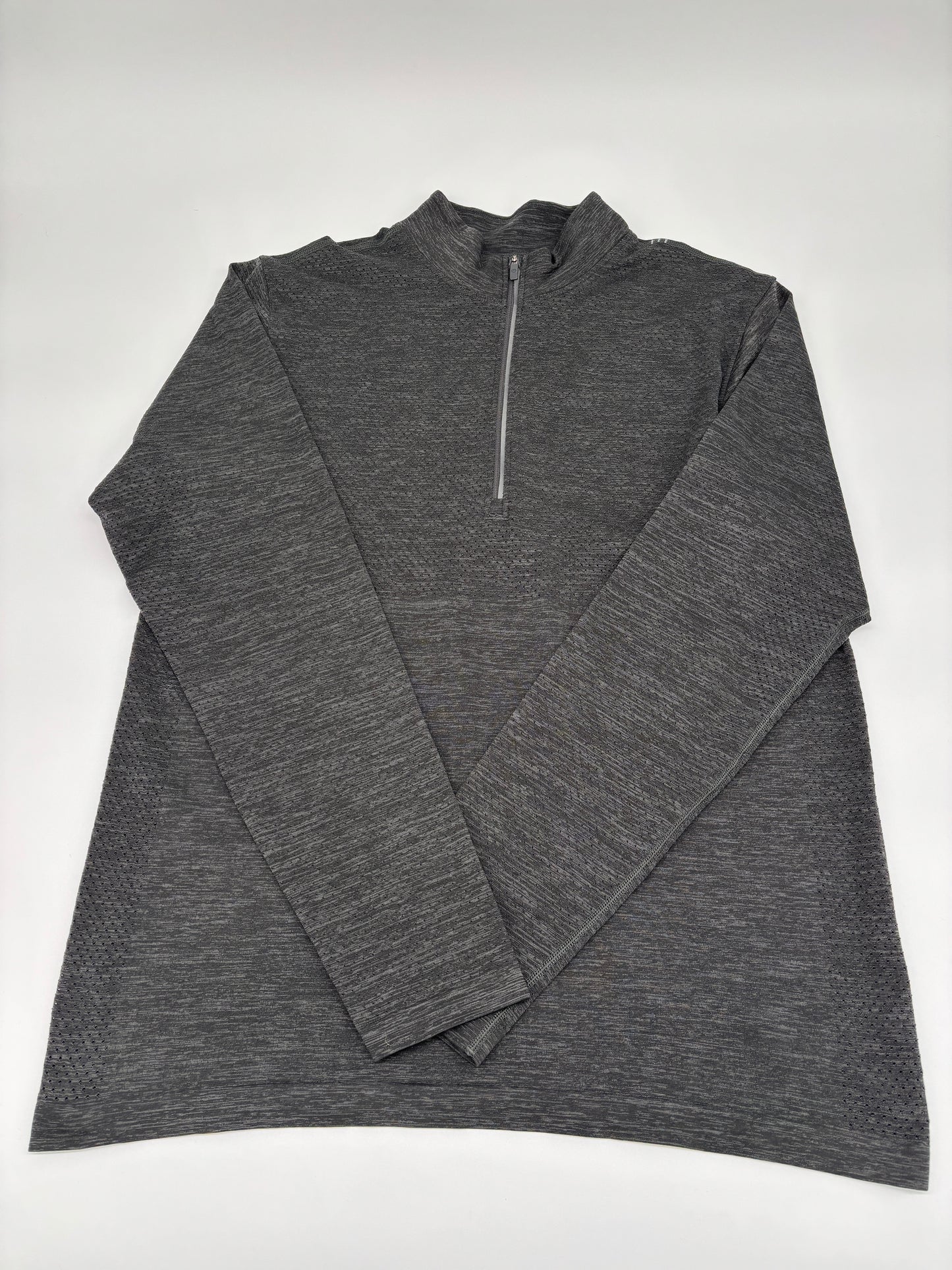 LULULEMON HALF ZIP