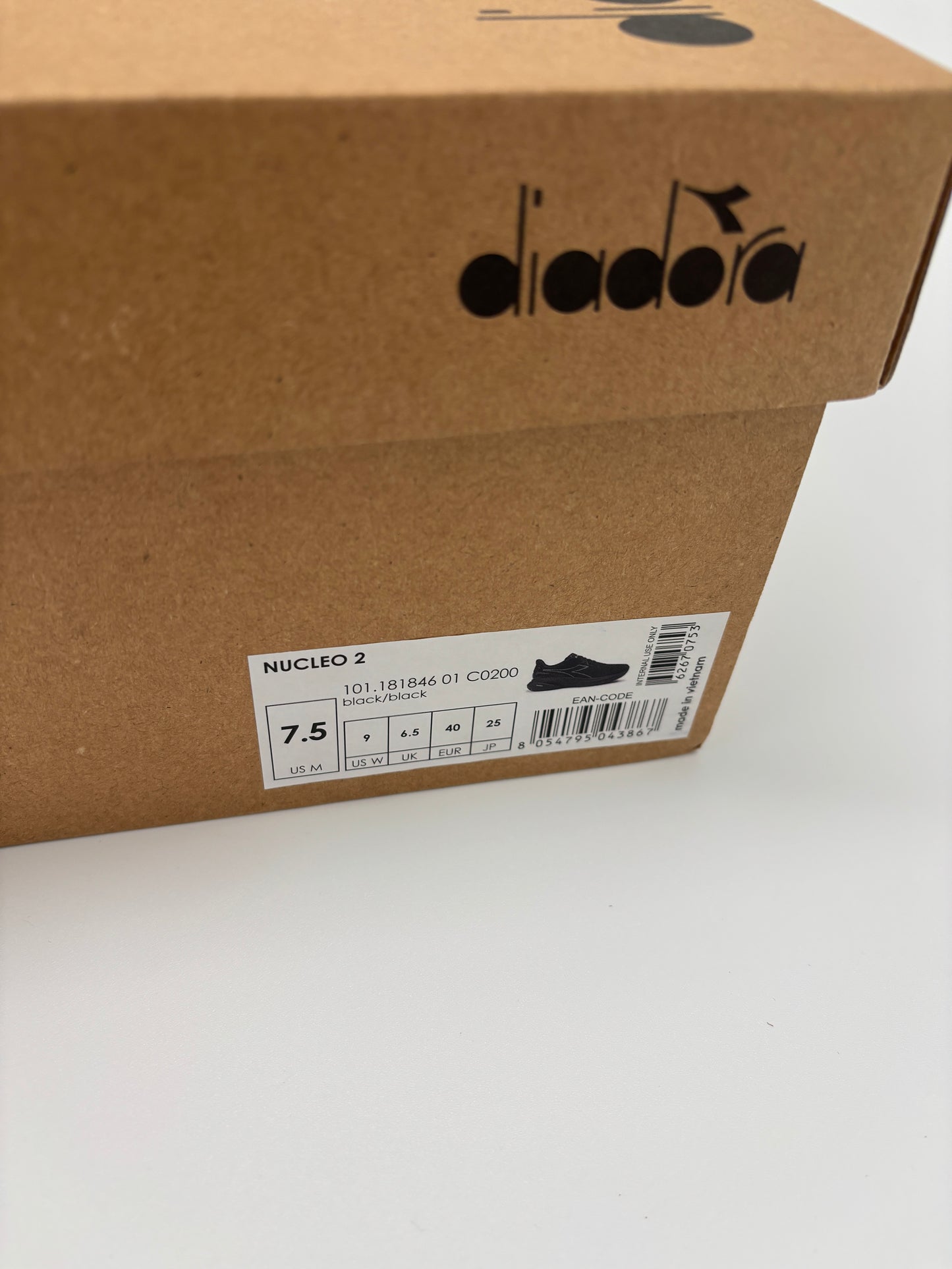 DIADORA TRAINERS