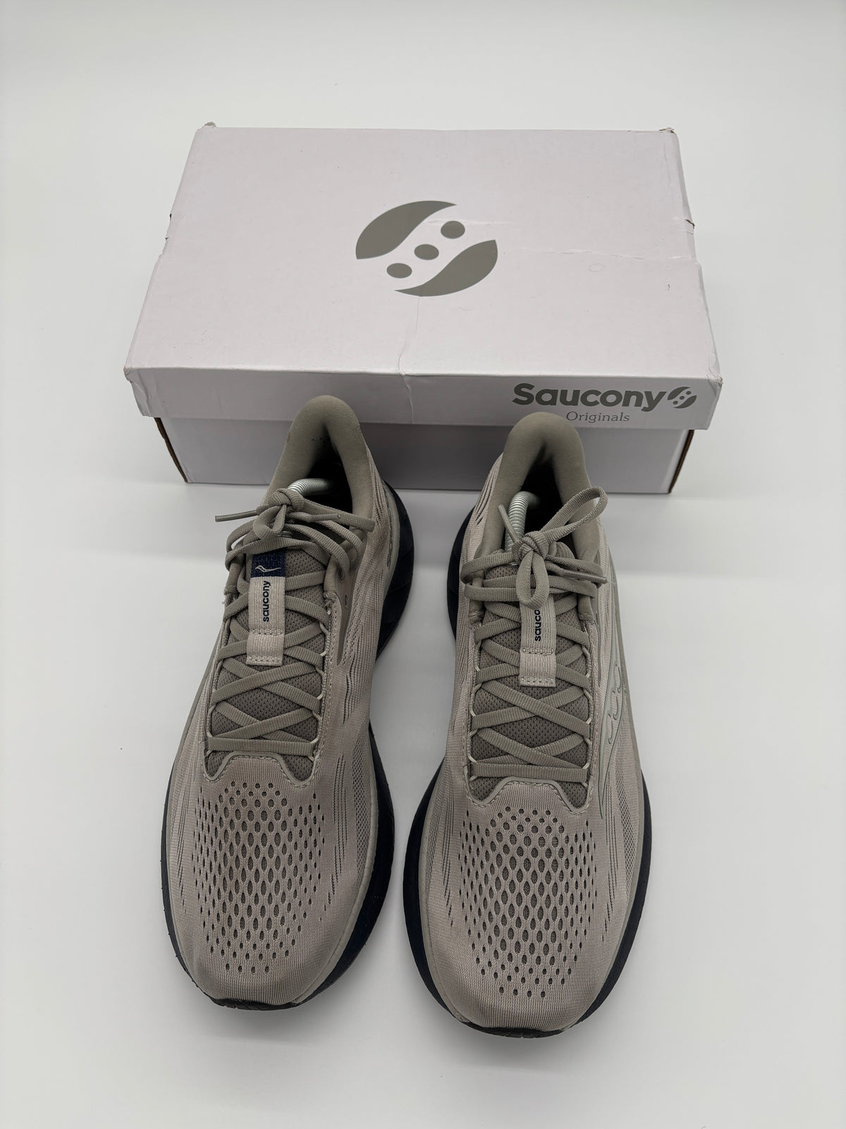 SAUCONY TRAINERS