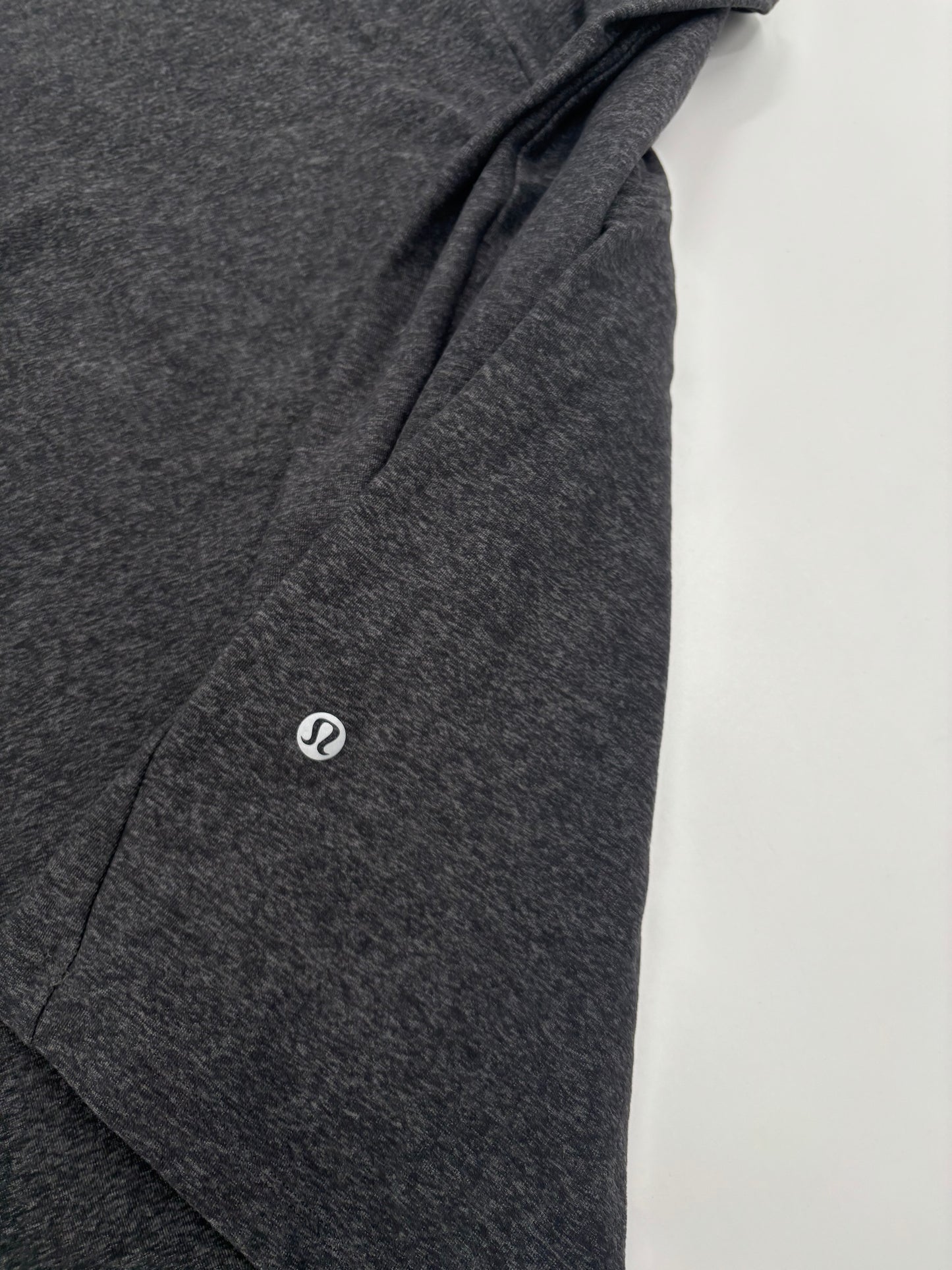 LULULEMON HALF ZIP
