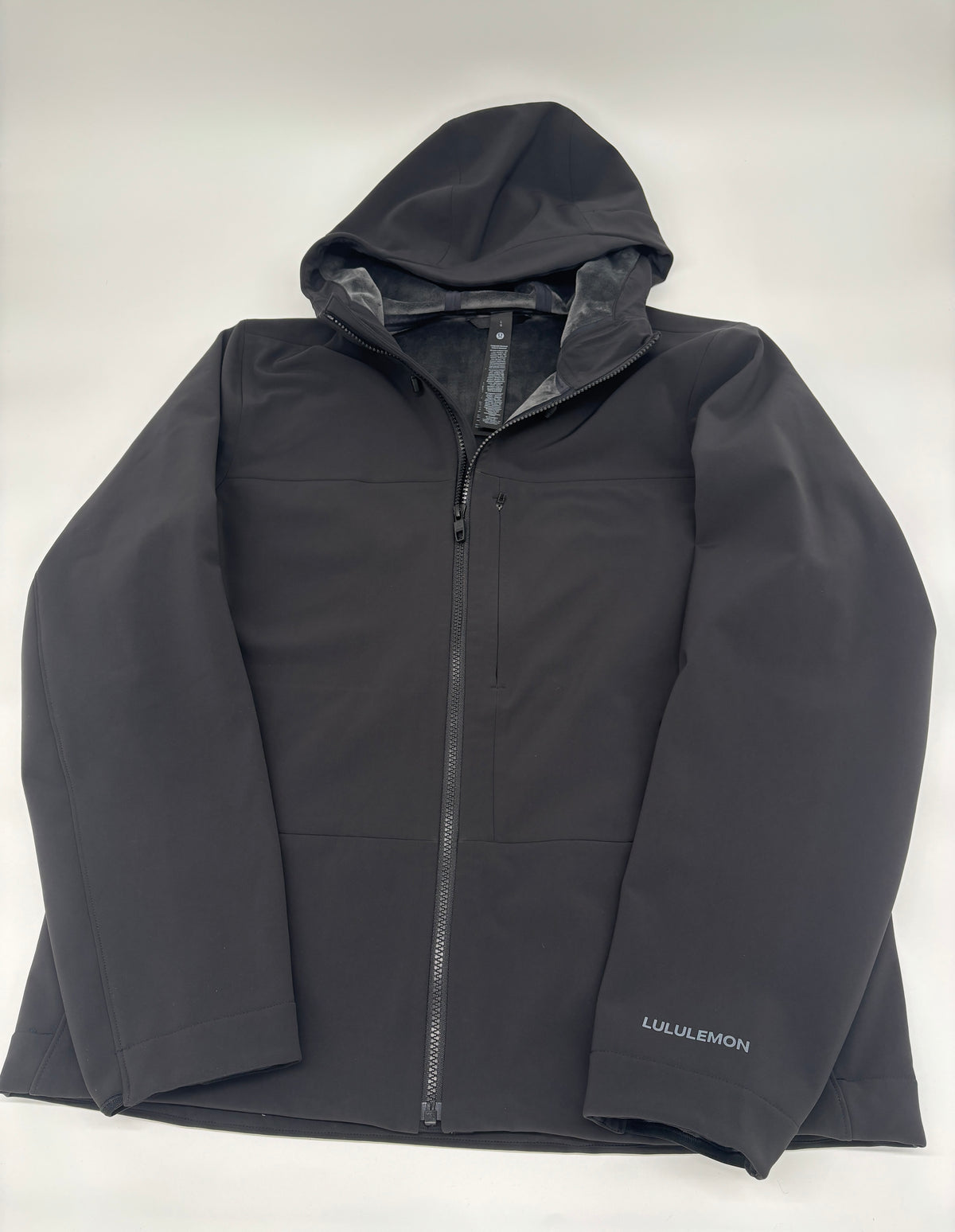 LULULEMON CROSS CHILL CITY JACKET