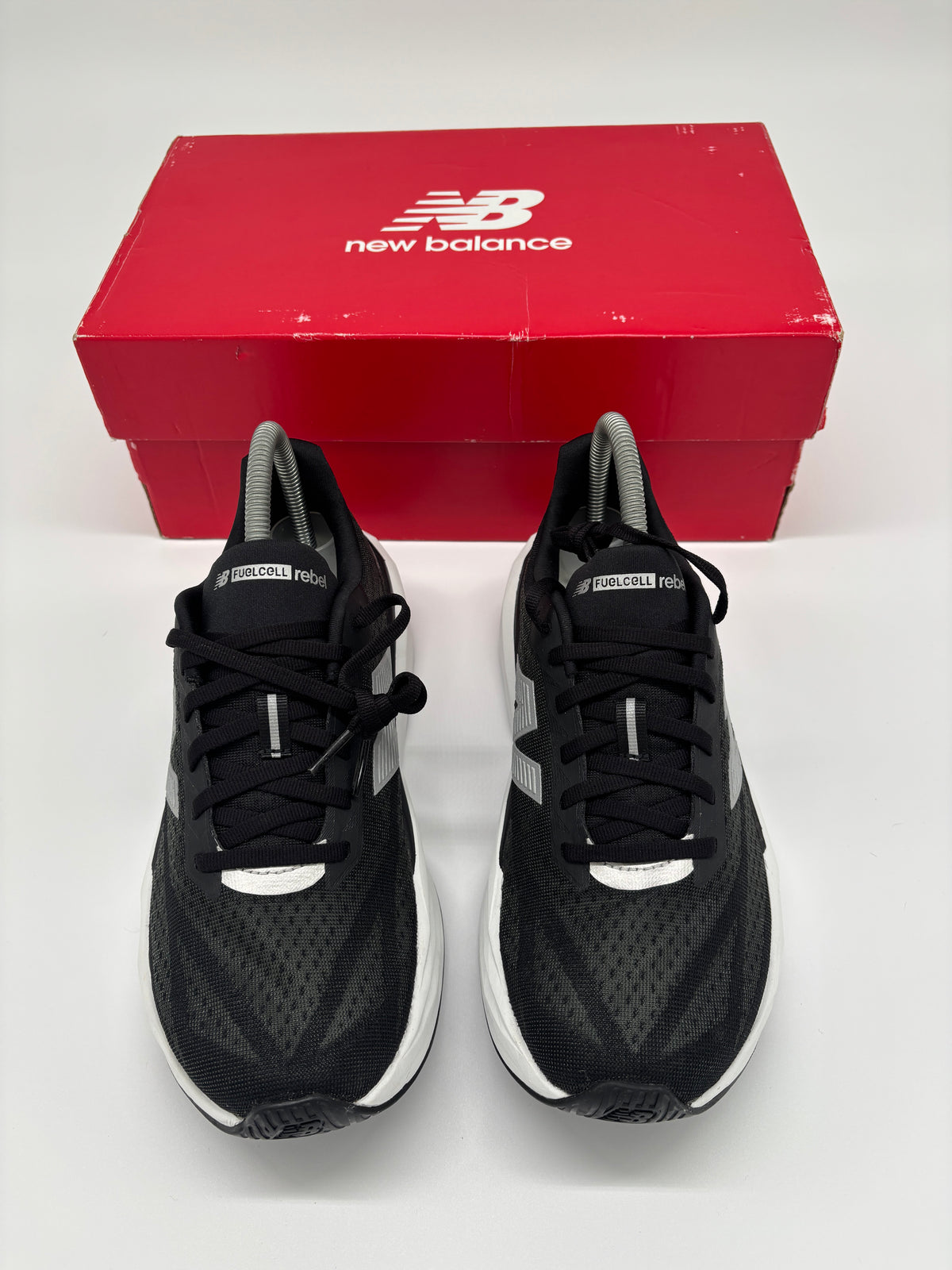 NEW BALANCE FUELCELL TRAINERS
