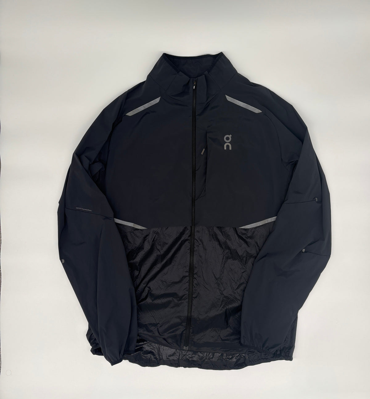 ON RUNNING JACKET