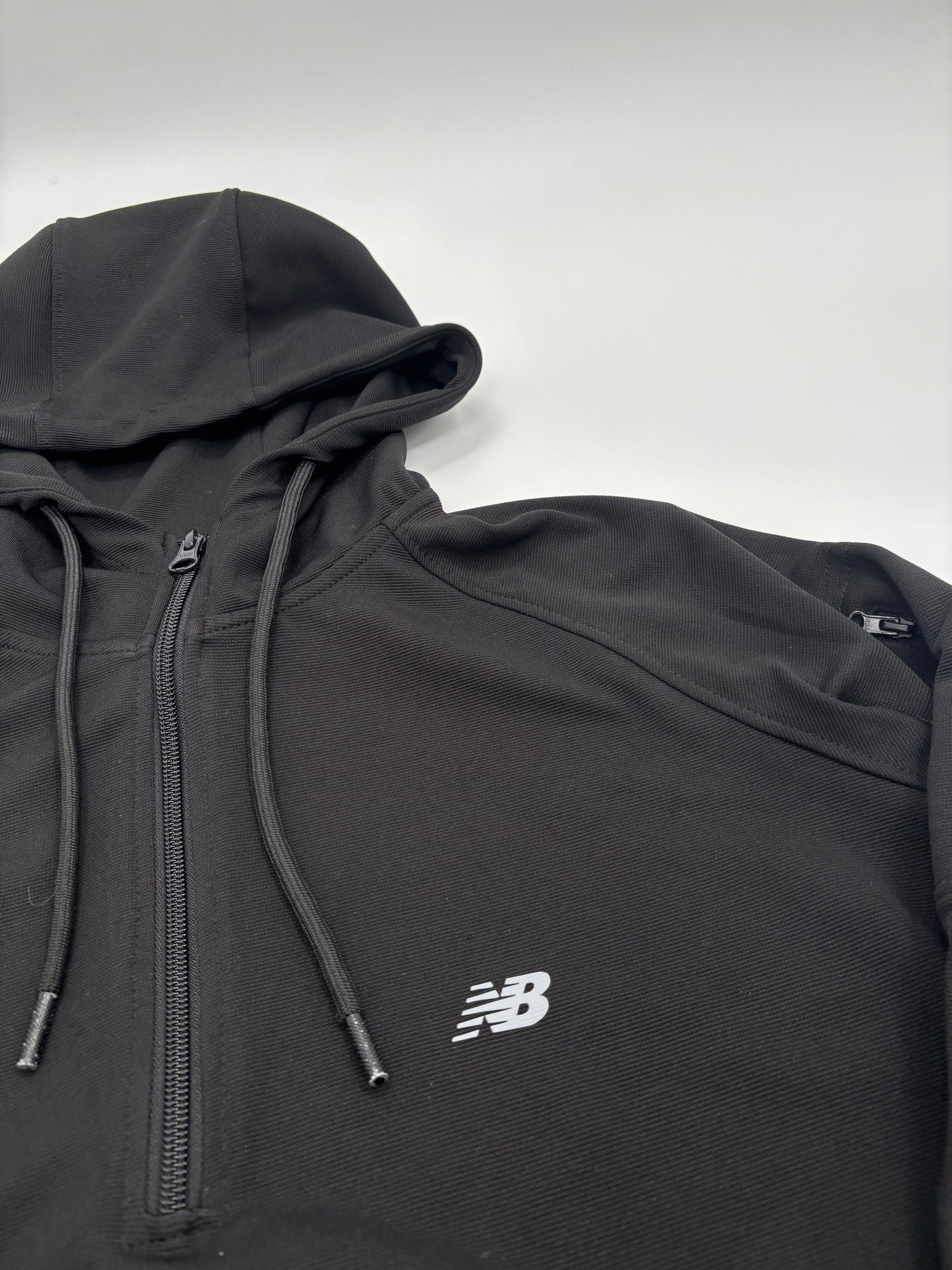 NEW BALANCE HOODIE