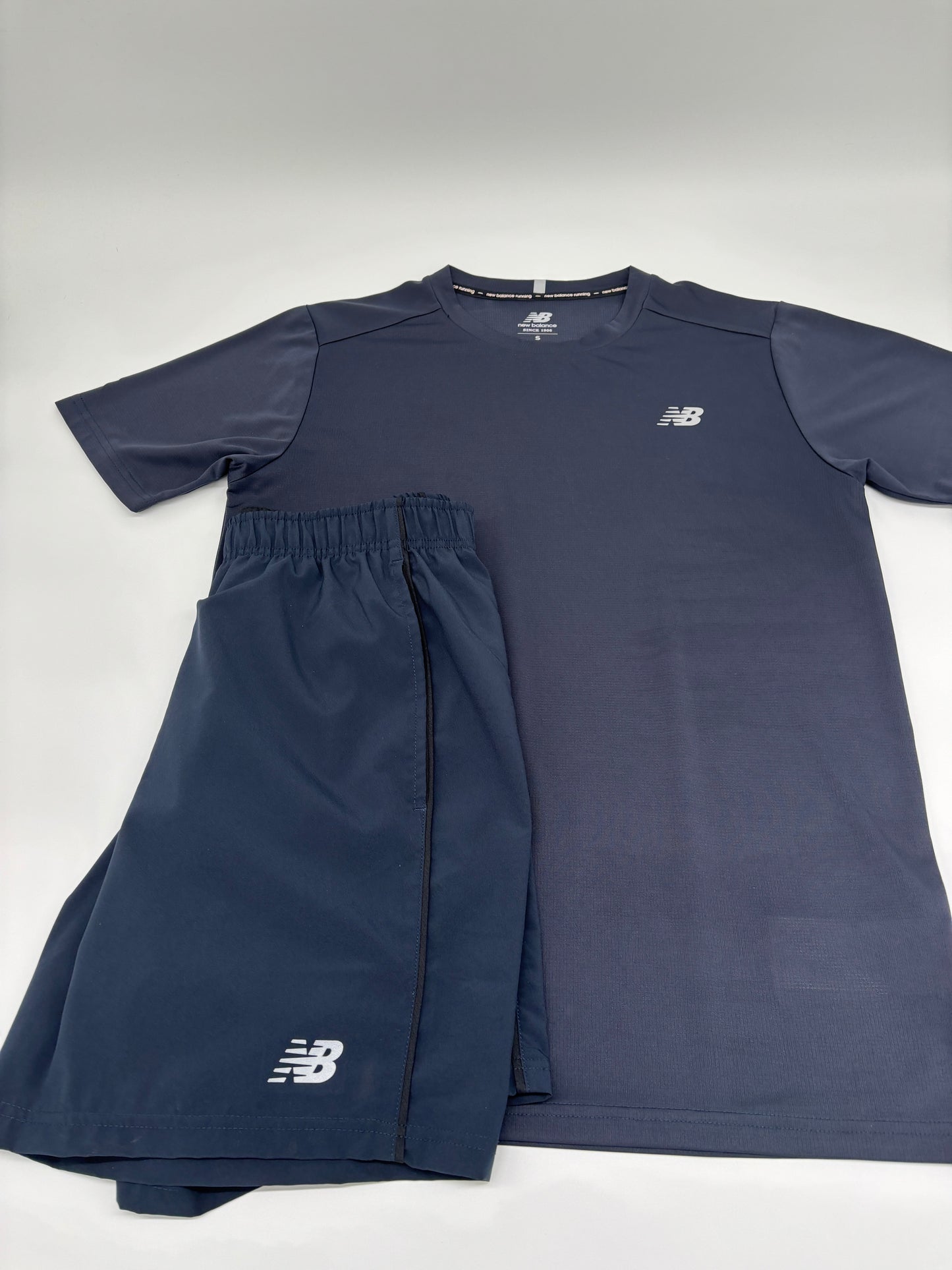 NEW BALANCE SET
