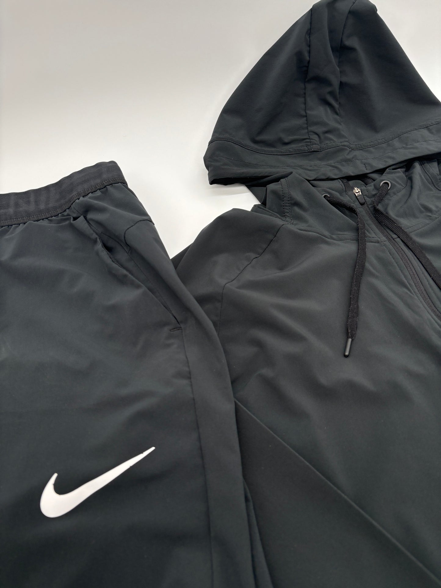NIKE PRO TRACKSUIT