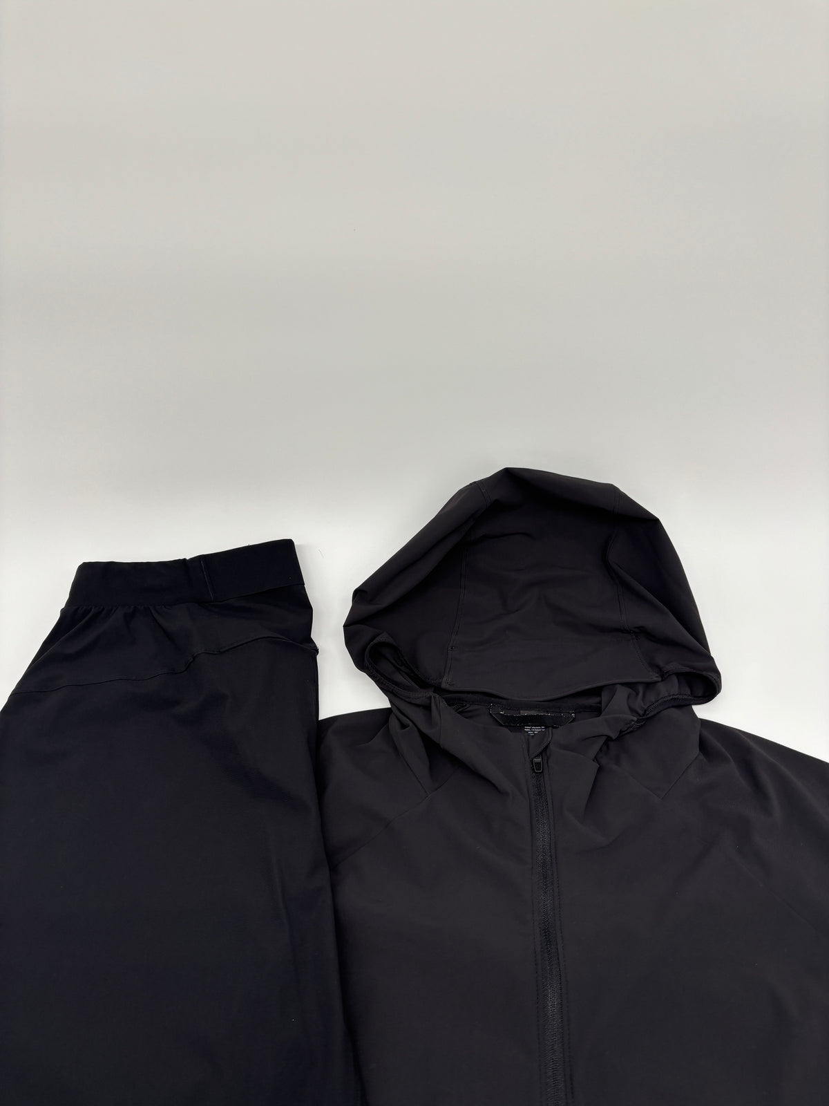 LULULEMON PACE BREAKER TRACKSUIT