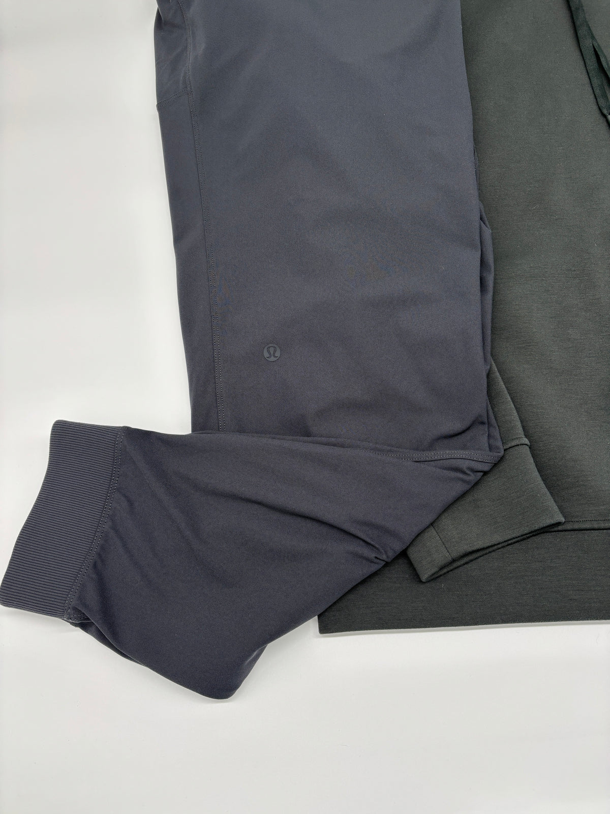 LULULEMON TRACKSUIT